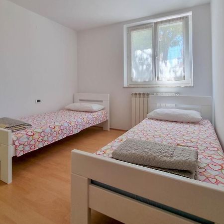 Ena Apartment Novigrad  Exterior photo